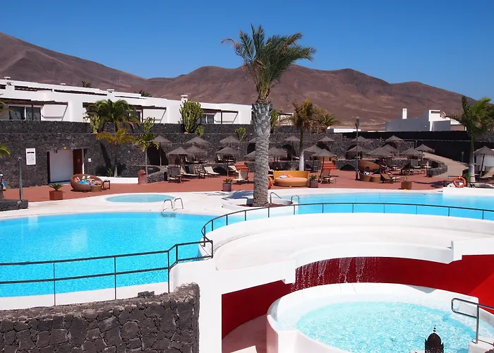 Dream Bocayna Village فندق 4*